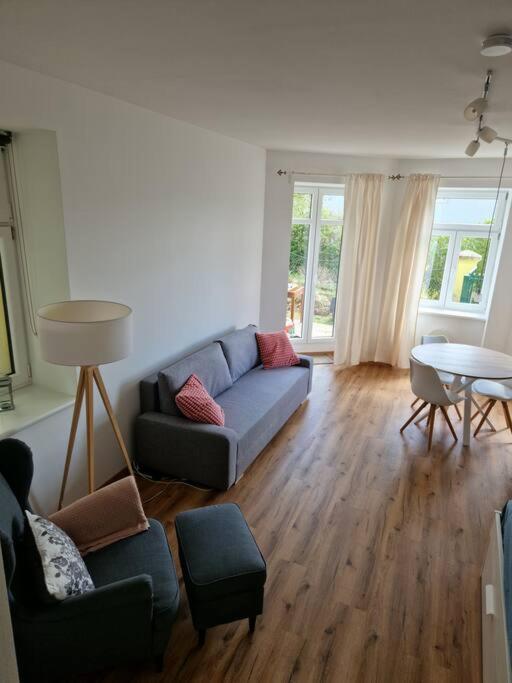Beethoven29 / Studio Mit Garten Direkt In Krems Eksteriør billede